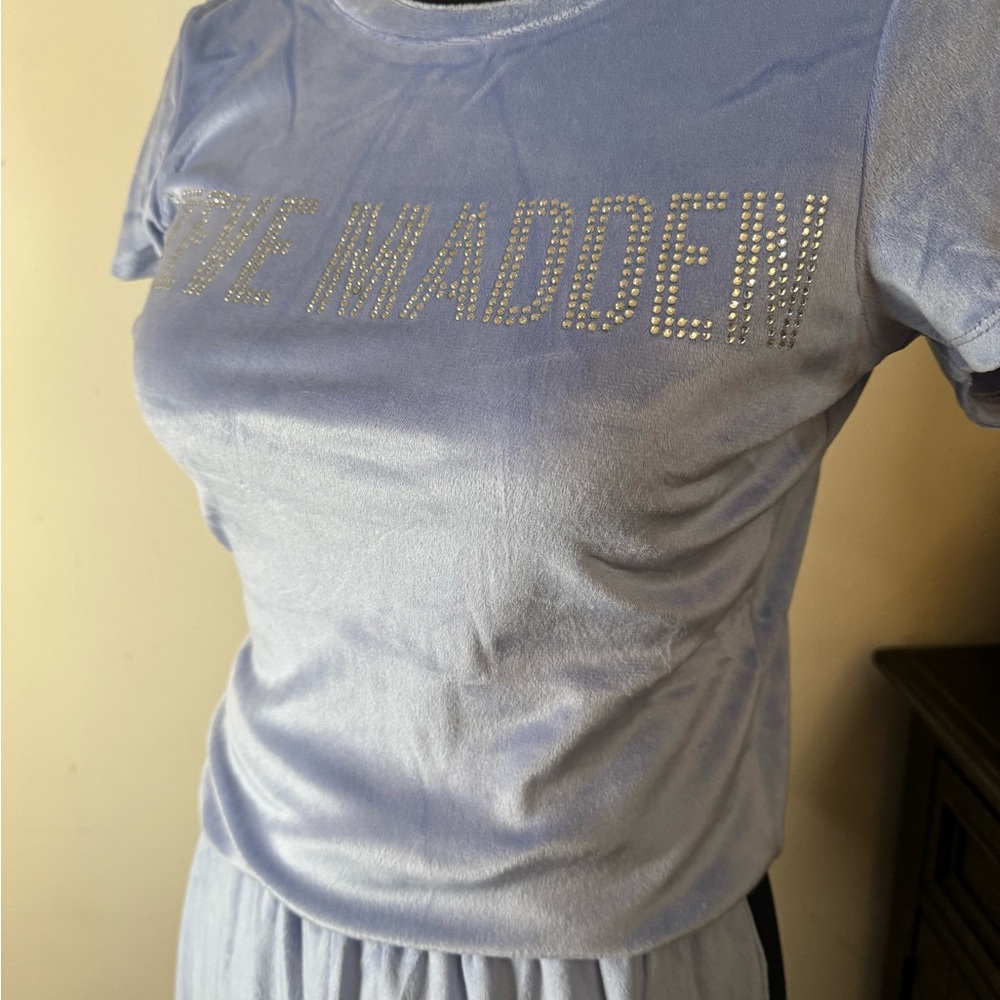 Steve Madden velour Pajama Set - Picture 2 of 9